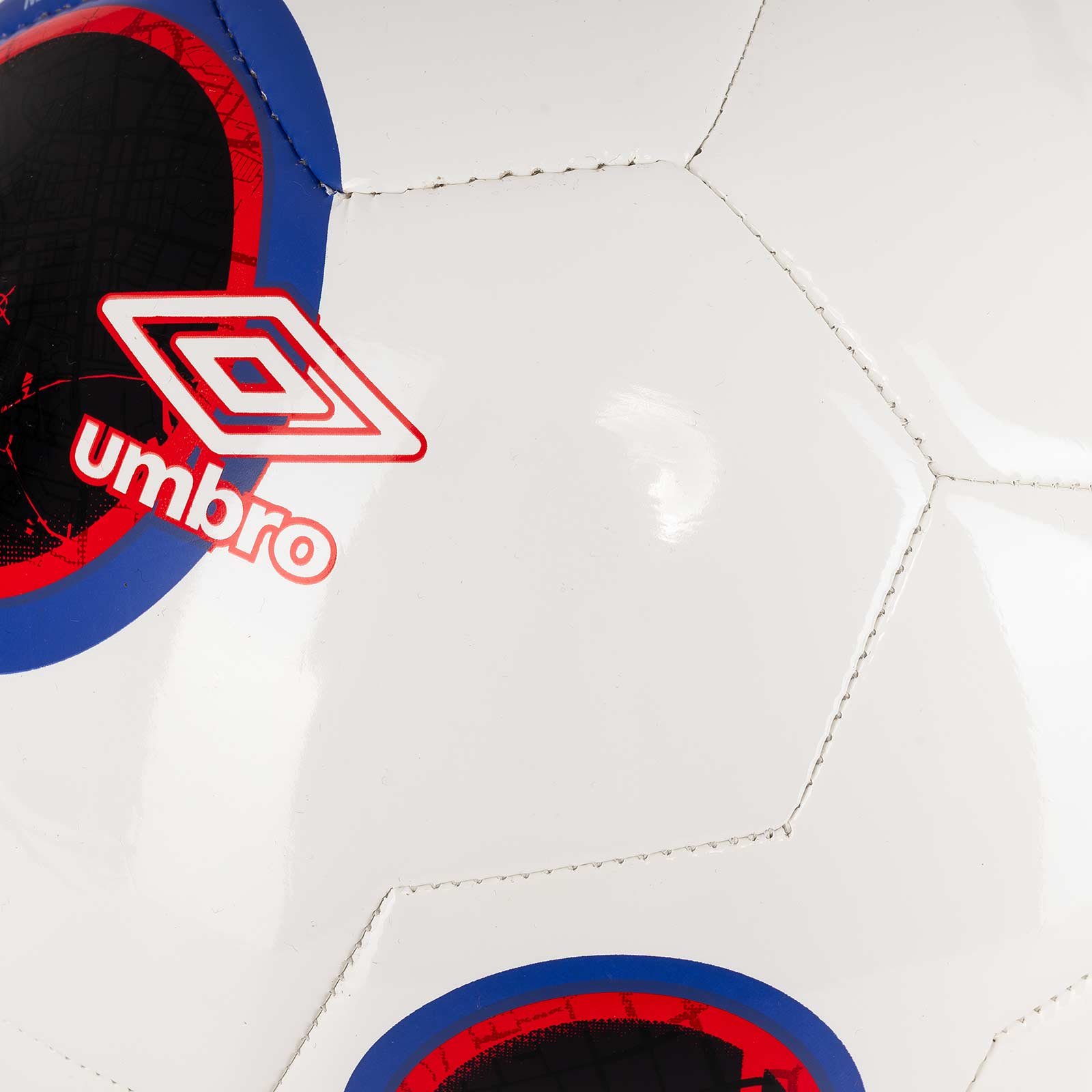 Umbro Neo Trainer II Graphic Training Football - Size 5 - Image 2